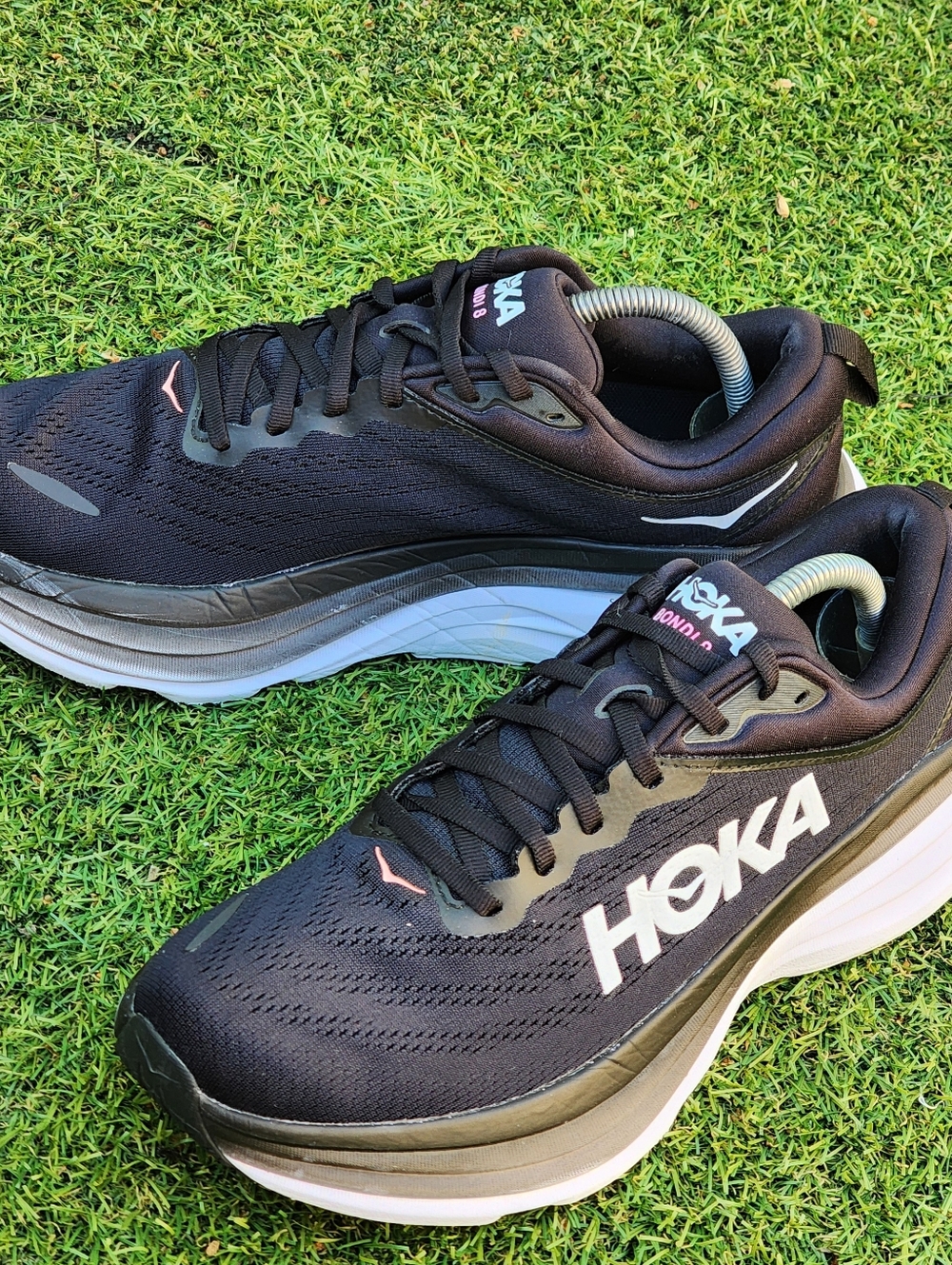 HOKA BONDI 8 - Men's Sneakers  - SIZE 9.5D